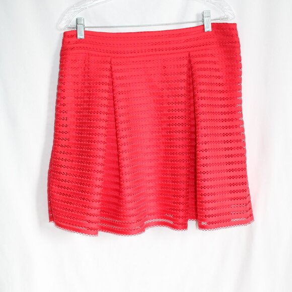 Express Pleated Flair Mini Skirt Bright Red Textured Elastic High Waist Size 12 - Picture 1 of 6
